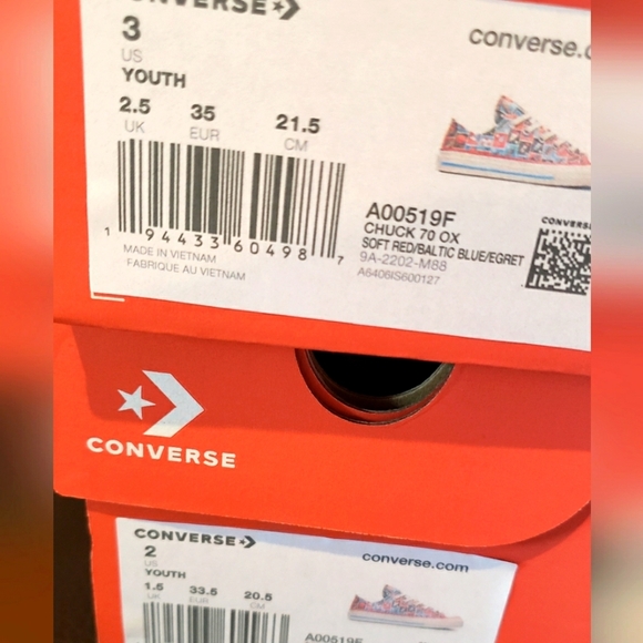 Converse Chuck 70 Frozen Treats Sneaker Youth NEW - Picture 7 of 7